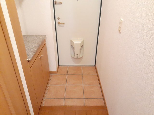 玄関　落ち着いた玄関です