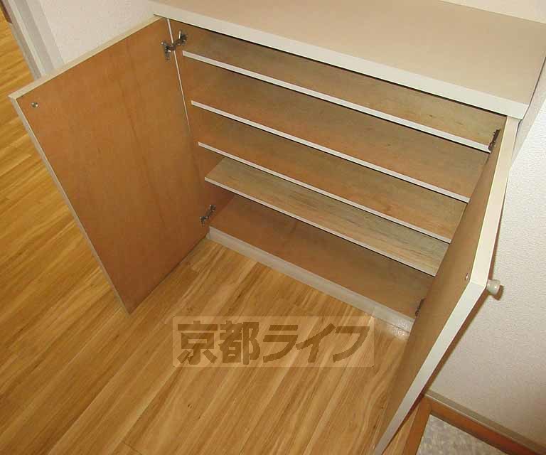 収納　玄関横の収納スペースです！