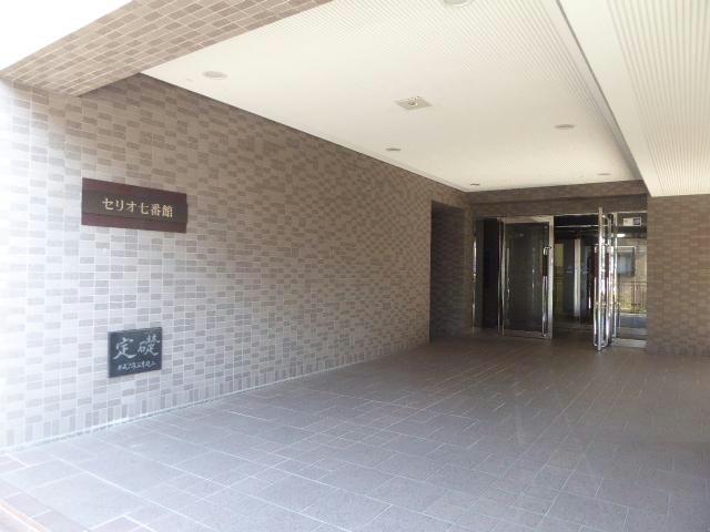 エントランス　エントランス部分
