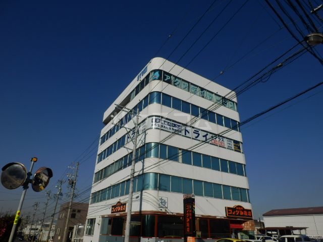 飲食店　コメダ珈琲店 東海名和店（飲食店）まで565m