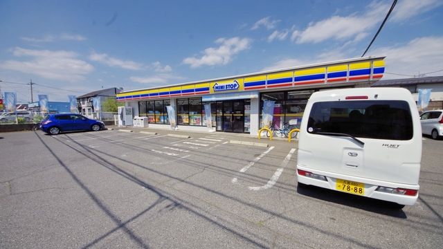 コンビニ　ミニストップ川越上戸店（コンビニ）まで624m