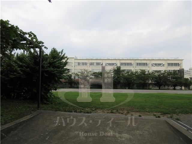 小学校　板橋区立高島第六小学校（小学校）まで277m