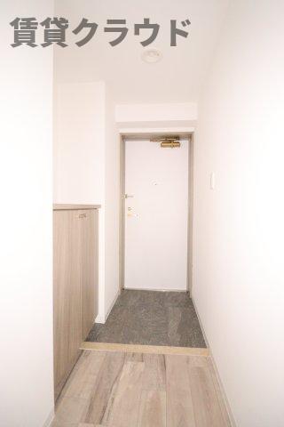 玄関　収納もある玄関です