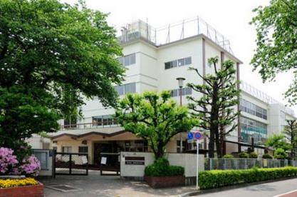 中学校　目黒区立第七中学校（中学校）まで921m