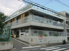 幼稚園・保育園　不動保育園（幼稚園・保育園）まで377m