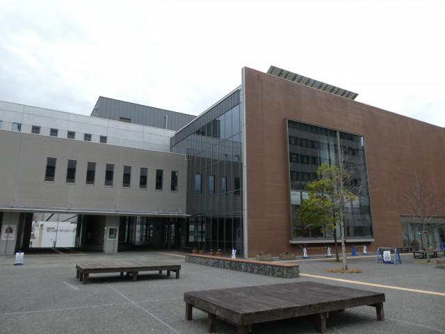 図書館　宮城野図書館（図書館）まで350m