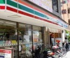 コンビニ　セブンイレブン豊島北大塚2丁目店（コンビニ）まで100m