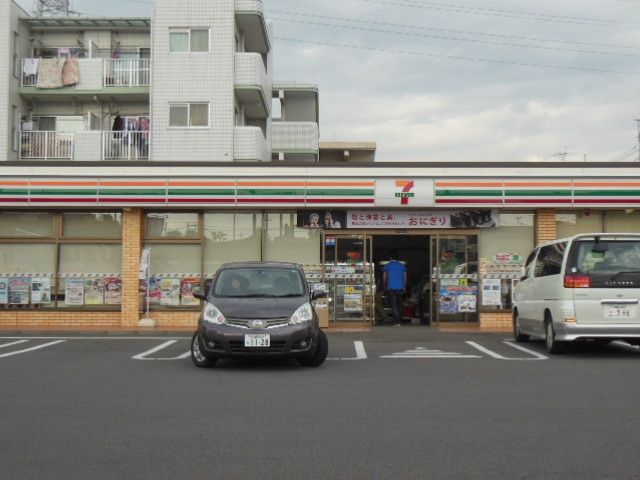 コンビニ　★セブンイレブン★（コンビニ）まで542m