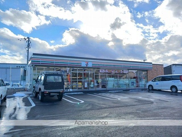 コンビニ　セブンイレブン大和吉岡上柴崎店（コンビニ）まで400m