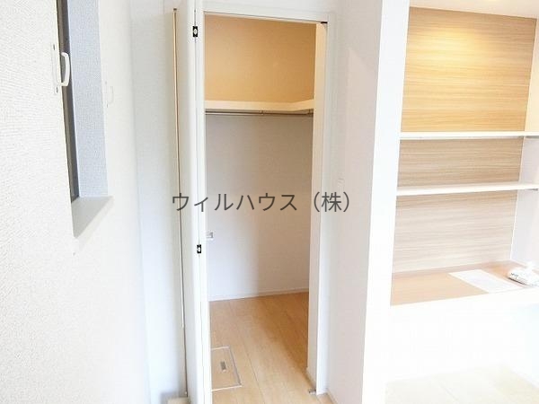 収納　ウォークインクローゼット！