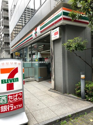 コンビニ　セブンイレブン 港区芝5丁目北店（コンビニ）まで55m