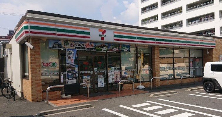 コンビニ　セブンイレブン 名古屋旗屋2丁目店（コンビニ）まで657m