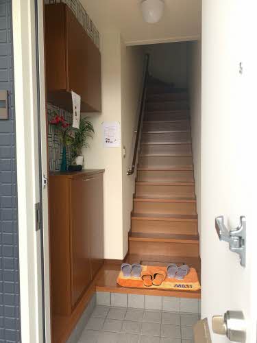 玄関　シンプルで使いやすい玄関です