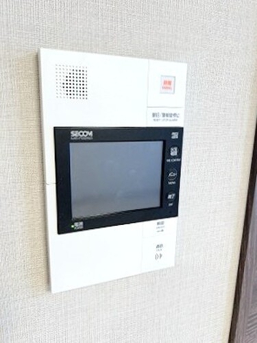 セキュリティ　テレビモニタ付きインターホン※2026年7月の写真