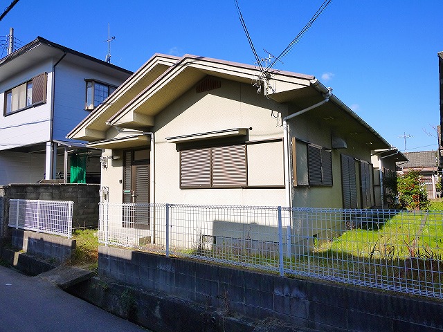 建物外観　外観は落ち着いています