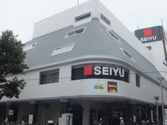スーパー　西友三軒茶屋店（スーパー）まで210m