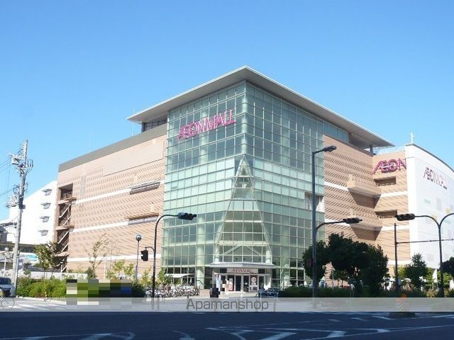 ショッピングセンター　イオンモール鶴見緑地（ショッピングセンター）まで621m