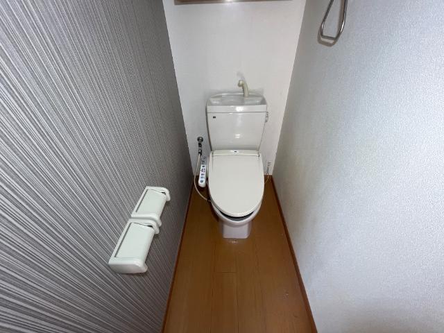トイレ　シャワー付トイレ