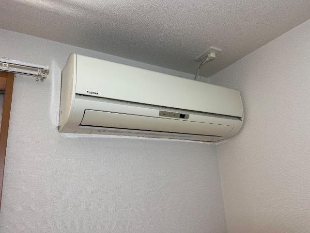 その他設備　リビングエアコン