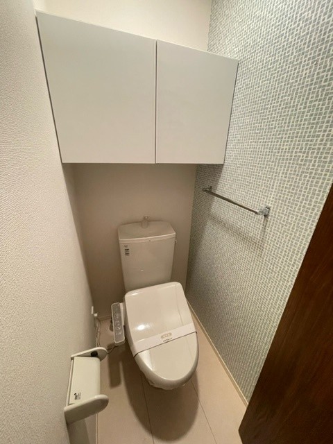 トイレ　別部屋参考写真です