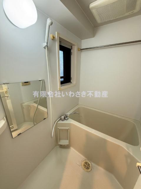 プレール・ドゥーク横浜サウスメゾンロワールの風呂写真