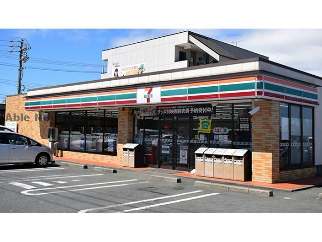 コンビニ　セブンイレブン豊橋仁連木町店（コンビニ）まで387m