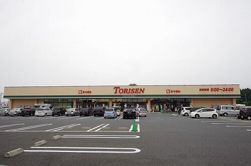 スーパー　とりせん宝木店（スーパー）まで714m