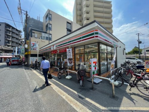 コンビニ　セブンイレブン 近鉄長瀬駅北店（コンビニ）まで244m