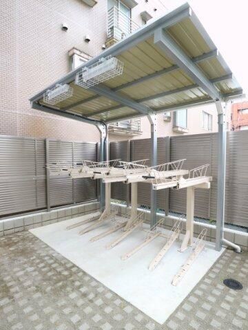 駐車場　駐輪場です