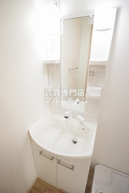 洗面設備　独立洗面台あります！