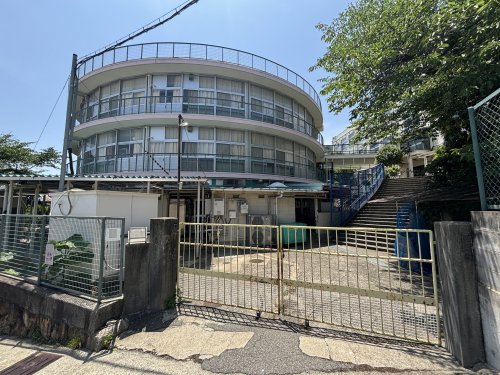 小学校　美野丘小学校（小学校）まで4380m