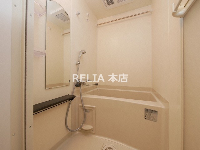 バス・シャワールーム　★ ★ 口コミ２００件以上　評価４.９のお店 ★ ★