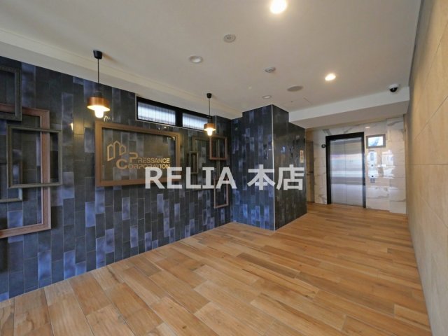 ロビー　★ ★ 口コミ２００件以上　評価４.９のお店 ★ ★
