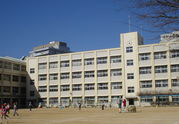 小学校　湊川多聞小学校（小学校）まで760m