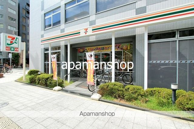 コンビニ　セブンイレブン（コンビニ）まで110m