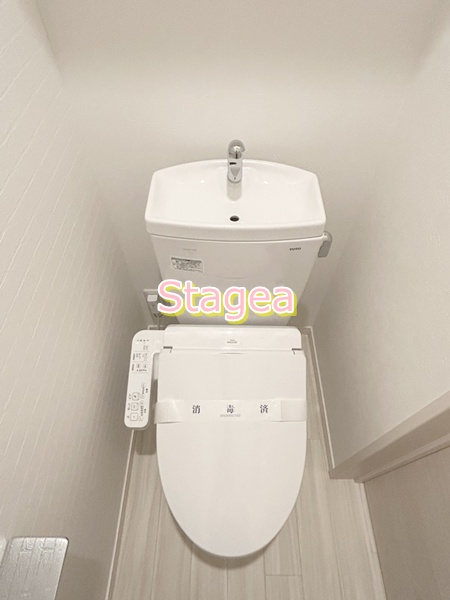 トイレ　別号室写真