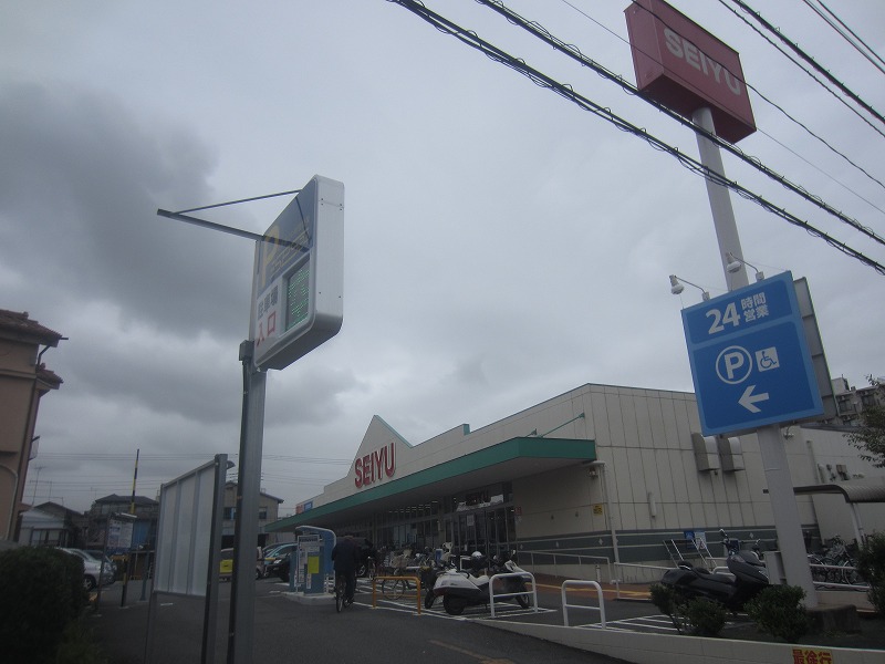 スーパー　西友川崎神明店（スーパー）まで399m