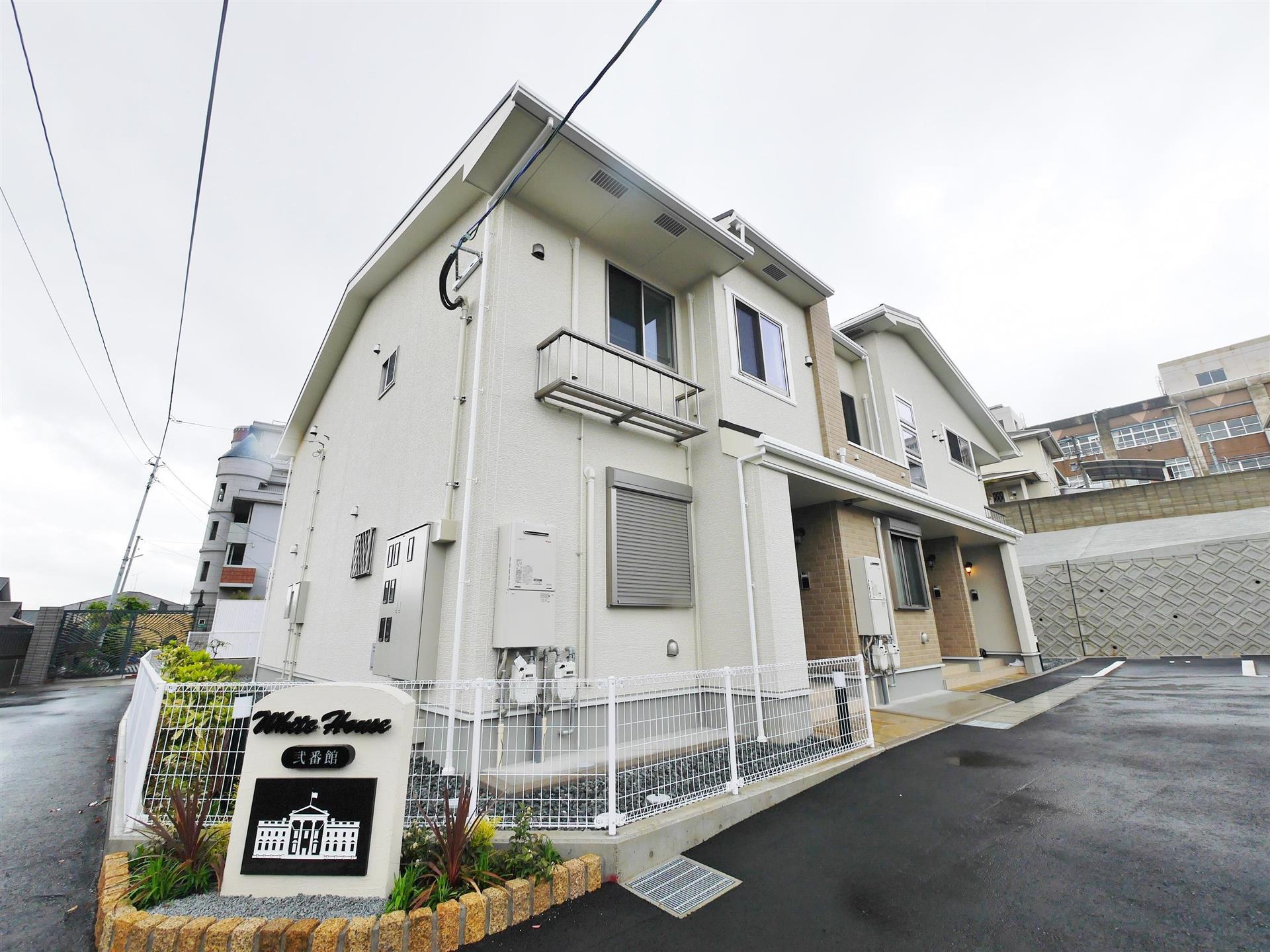 建物外観　※イメージパース