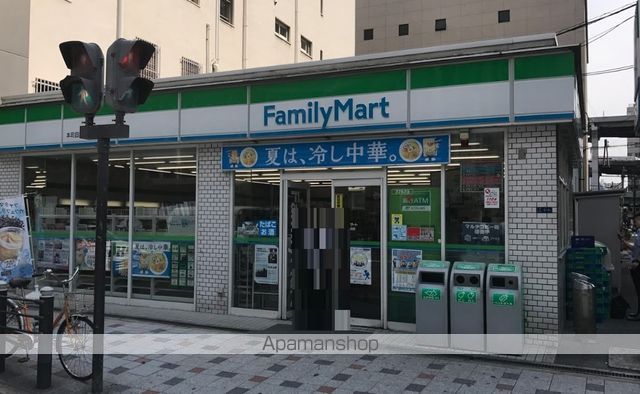 コンビニ　ファミリーマート（コンビニ）まで1231m