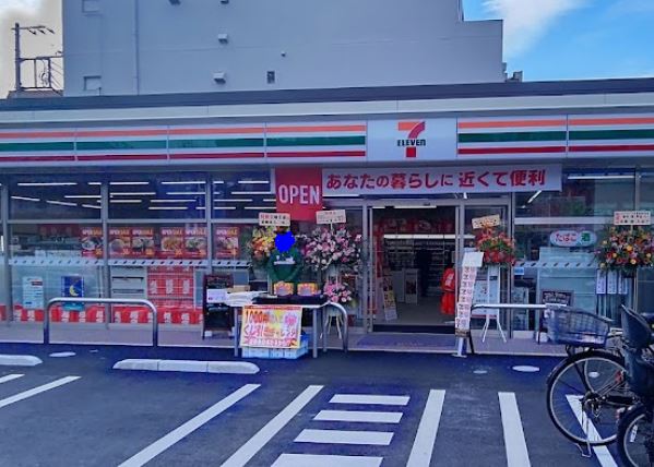 コンビニ　セブンイレブン 武蔵境駅南店（コンビニ）まで625m