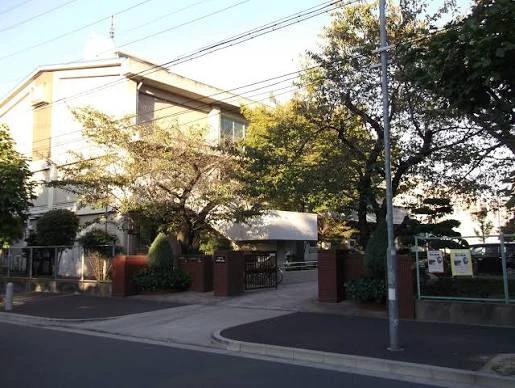小学校　名古屋市立千早小学校（小学校）まで324m