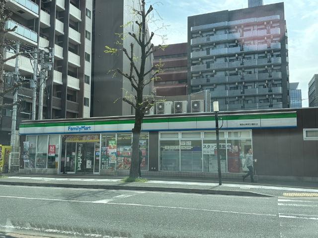 コンビニ　ファミリーマート博多出来町公園前店（コンビニ）まで170m