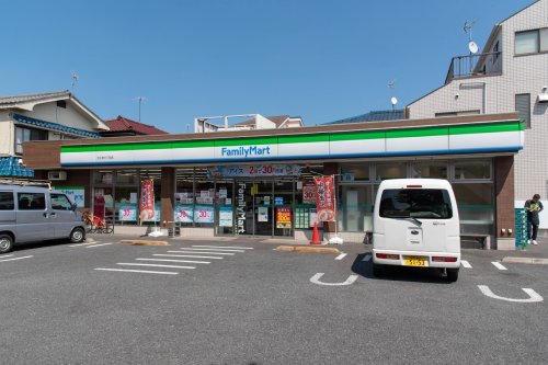 コンビニ　ファミリーマート 北小岩六丁目店（コンビニ）まで192m