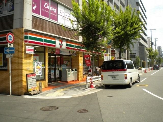 コンビニ　セブンイレブン大阪鷺洲3丁目店（コンビニ）まで384m