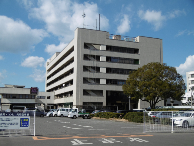 役所　新居浜市役所（役所）まで1177m