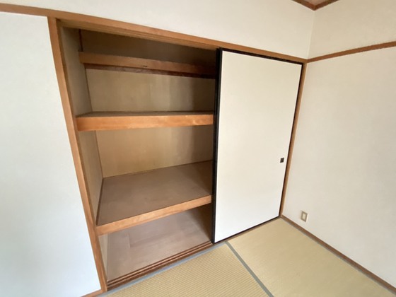 収納　※別部屋の写真です