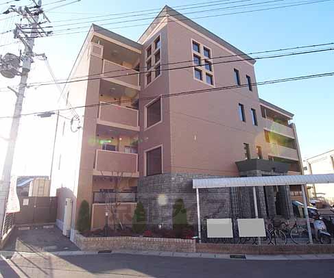 建物外観　パリッとした外観です。