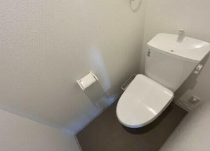 トイレ　同施工イメージ写真