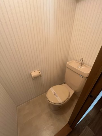 宝和マンションのトイレ写真