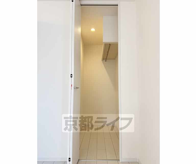収納　奥行きのある収納スペースございます・